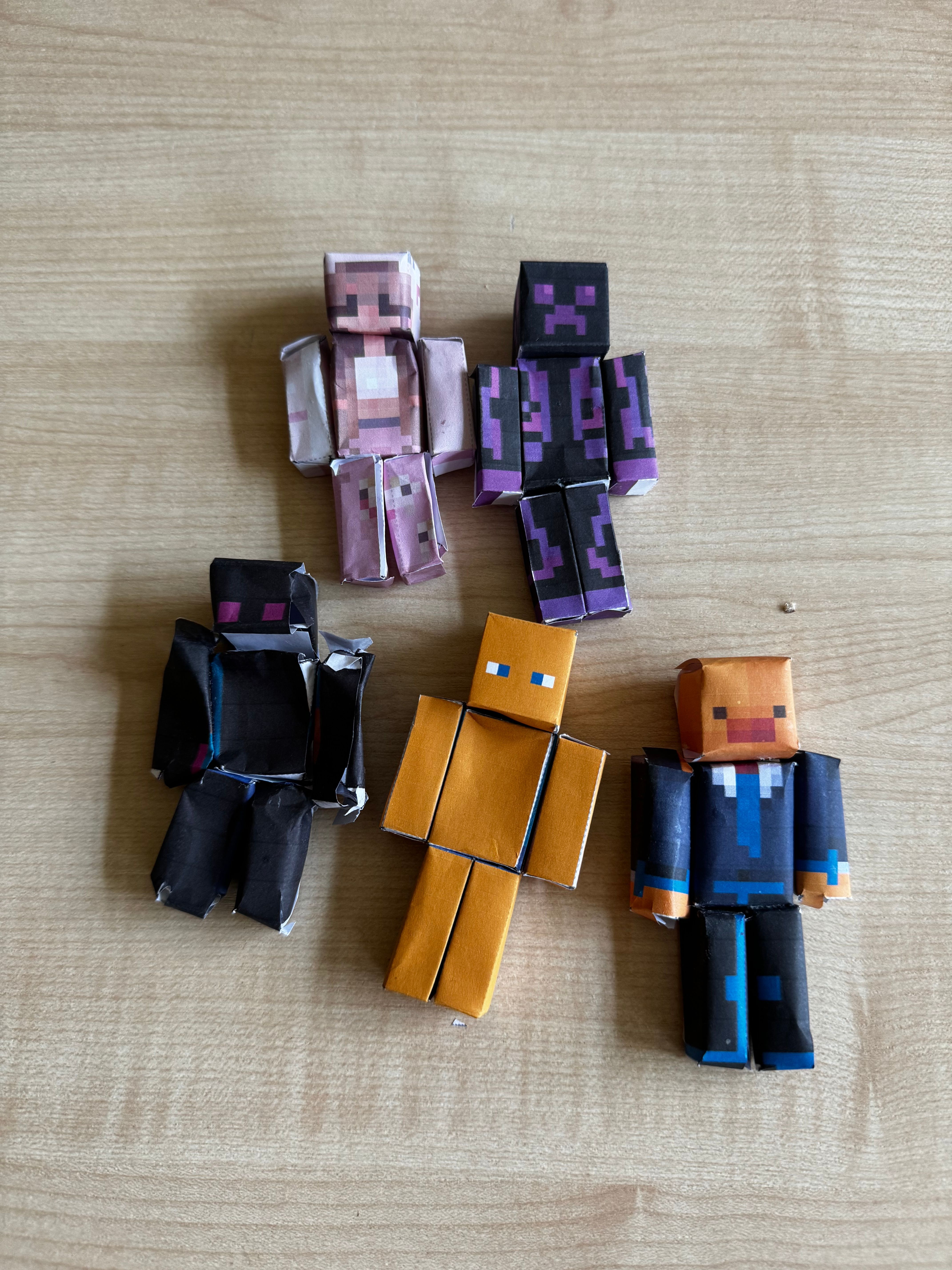 Warsztaty plastyczne z malowaniem koszulek